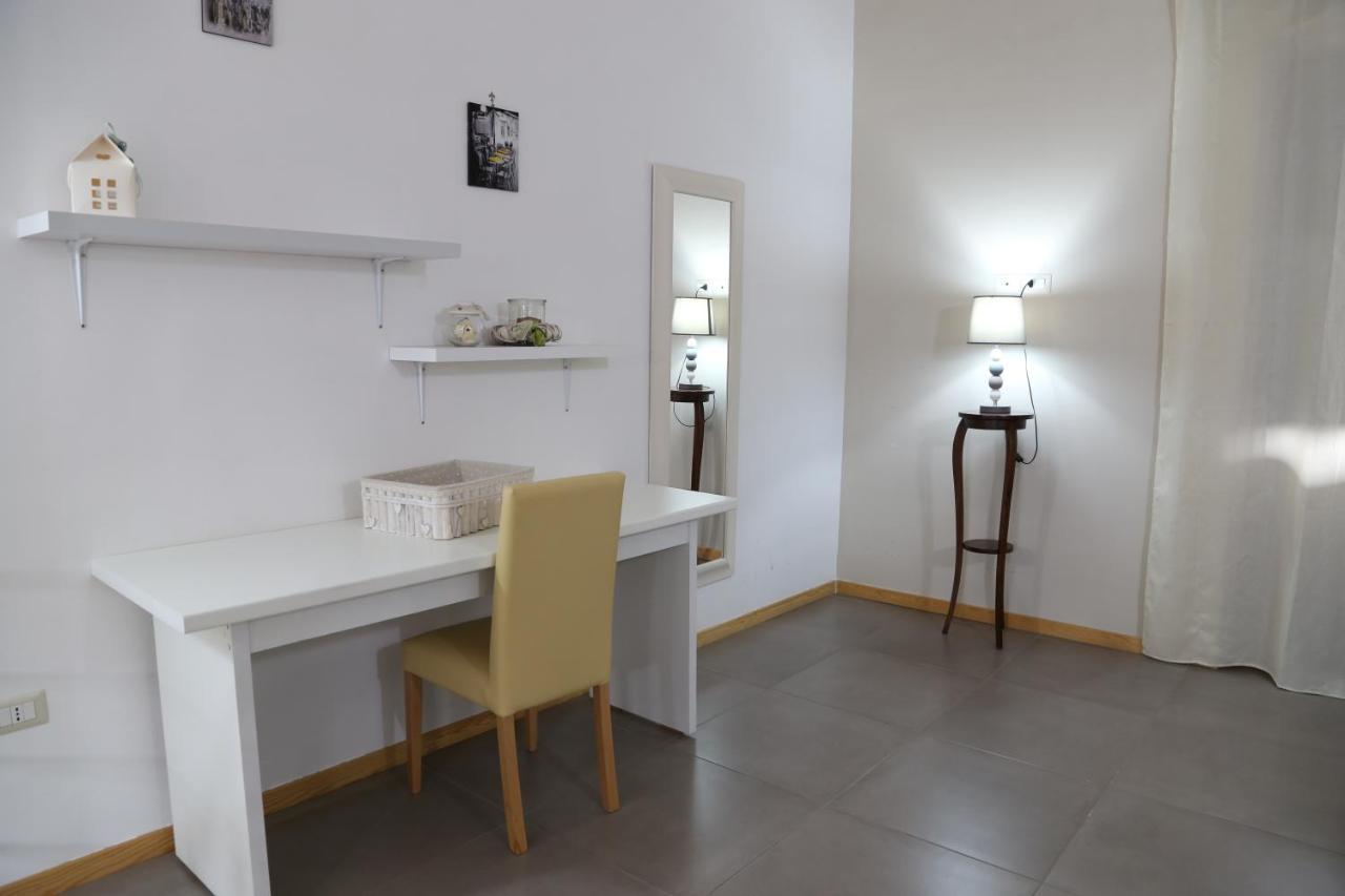 Appartamenti Laura Wi-fi Curti Esterno foto